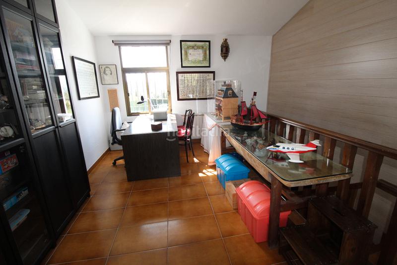 Foto 1d62f320-2c16-41d5-89f1-8e80741edfcc. Chalet en Úbeda