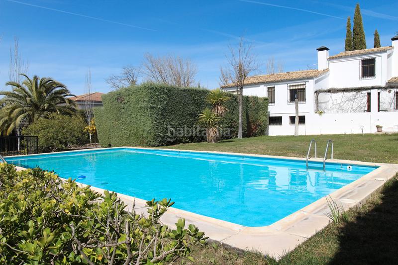 Foto 55180b39-8720-4745-8684-47bb5e8659e0. Chalet en Úbeda