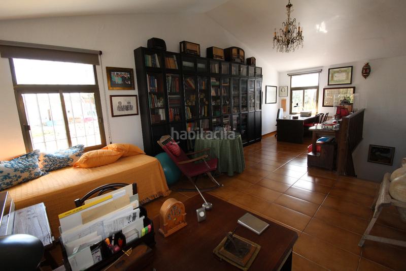 Foto 7bf866fe-7c0c-4f26-ab96-a791c6e914a2. Chalet en Úbeda