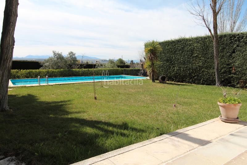 Foto d72aaf12-b6a0-4fcf-8ccd-26ce2d35db54. Chalet en Úbeda