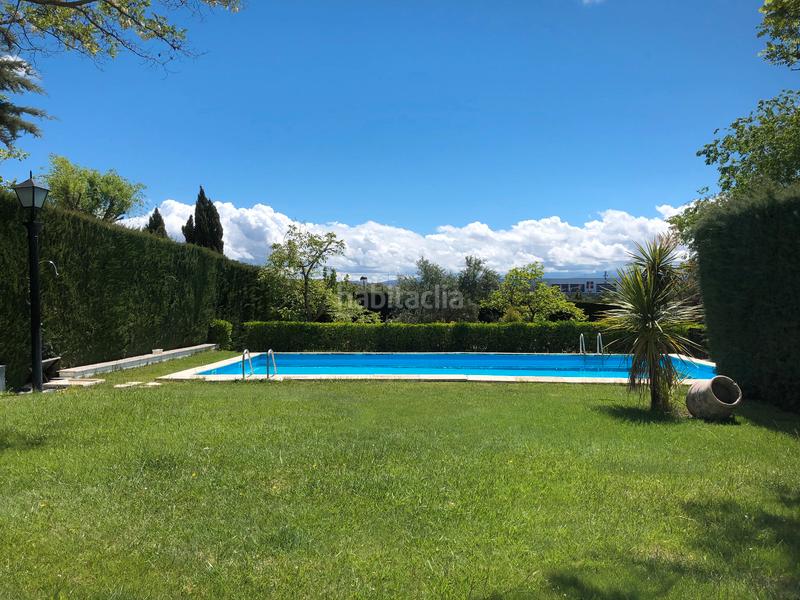 Foto da355632-e7d1-43ae-8bab-733c60cb97c4. Chalet en Úbeda