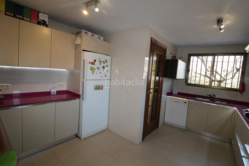 Foto df2dd57c-072b-4ad2-8d13-a0e7c159d03f. Chalet en Úbeda