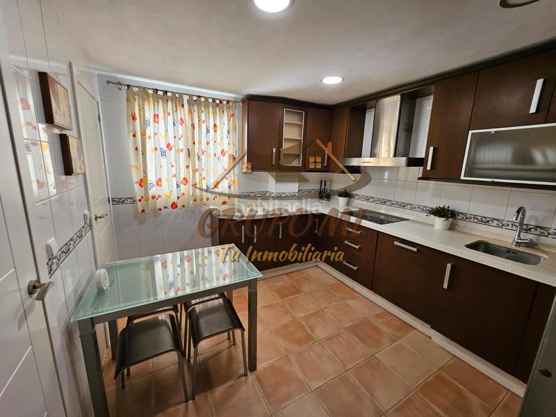 Foto 5612f061-740e-415a-91d7-b77e42b20eff. Appartamento con riscaldamento parcheggio piscina in Jaén