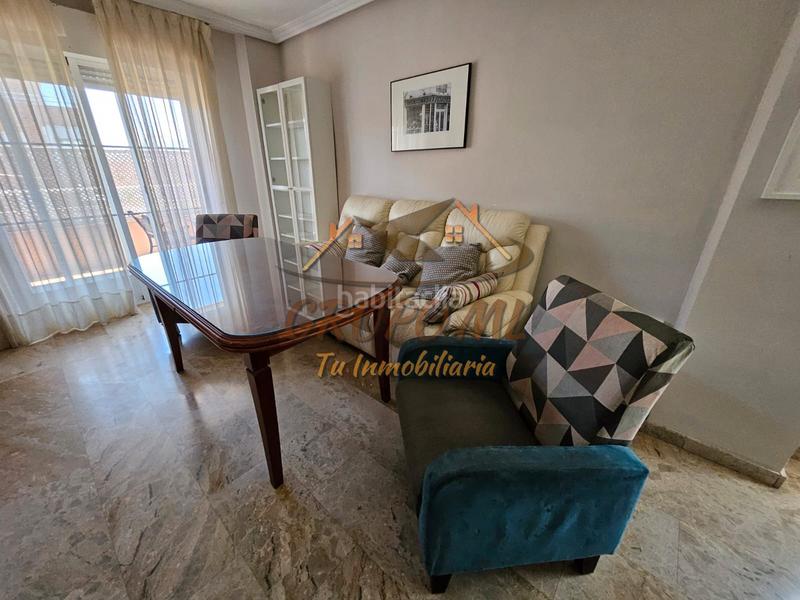 Foto caba0cbc-64dd-4740-9a20-ae005c13eafe. Appartamento con riscaldamento parcheggio piscina in Jaén