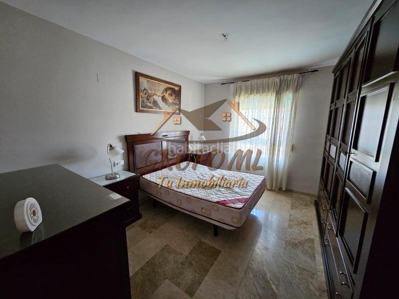 Foto f9a65bca-f8e9-4c71-ba4f-54f0cce334b5. Appartamento con riscaldamento parcheggio piscina in Jaén