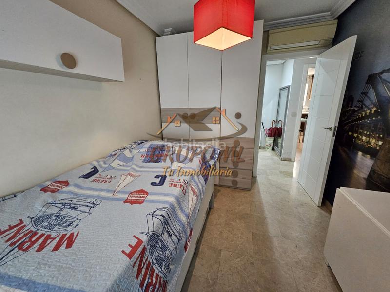 Foto f416d160-465b-4d57-b070-f72e6a58cc77. Appartement avec chauffage piscine dans Renfe - Bulevar 1ª y 2ª Fase Jaén