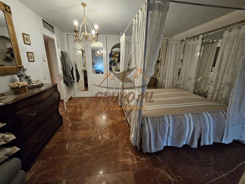 Foto 13a467f4-7e32-4dff-87e8-3617fedbbaaf. Dreistöckige wohnung mit heizung parking pool in Avda de Madrid - Pº de la Estación Jaén