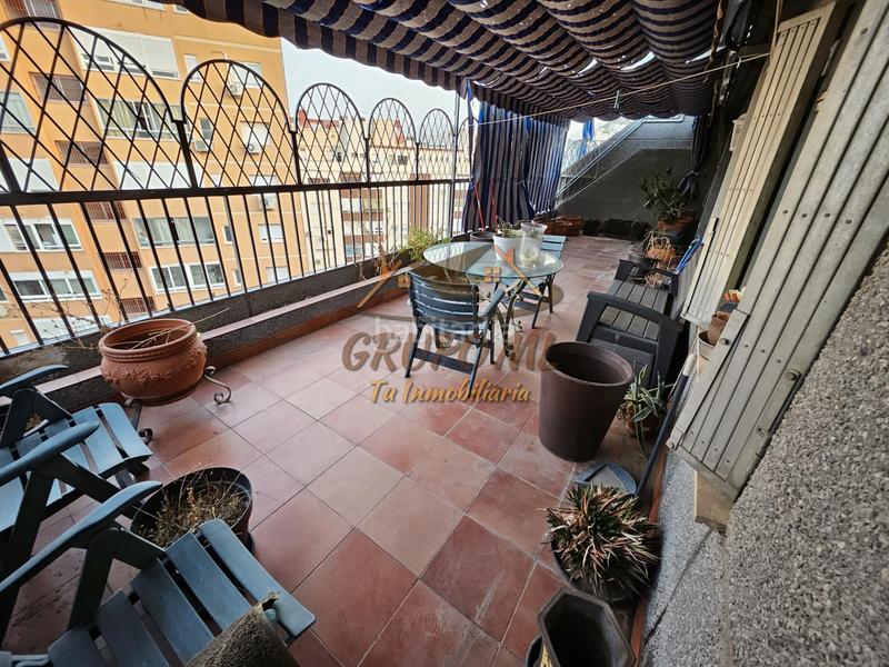 Foto 20d3e6d3-4b7d-4abe-b1e4-bcbd432bd85a. Dreistöckige wohnung mit heizung parking pool in Avda de Madrid - Pº de la Estación Jaén