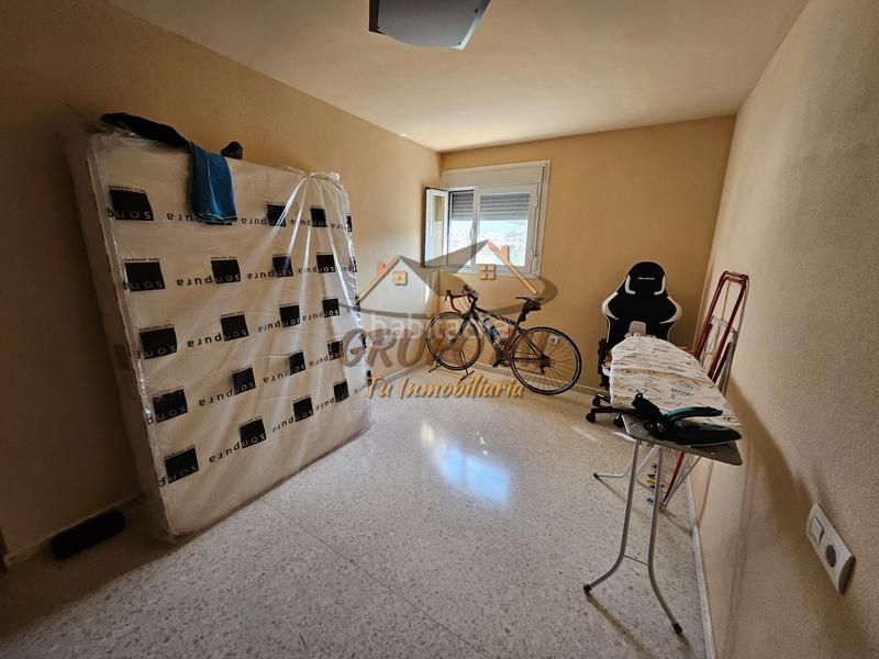 Foto 61425a50-d3e1-4aa9-9a47-a9de09237f1e. Appartement avec chauffage parking dans Renfe - Bulevar 1ª y 2ª Fase Jaén