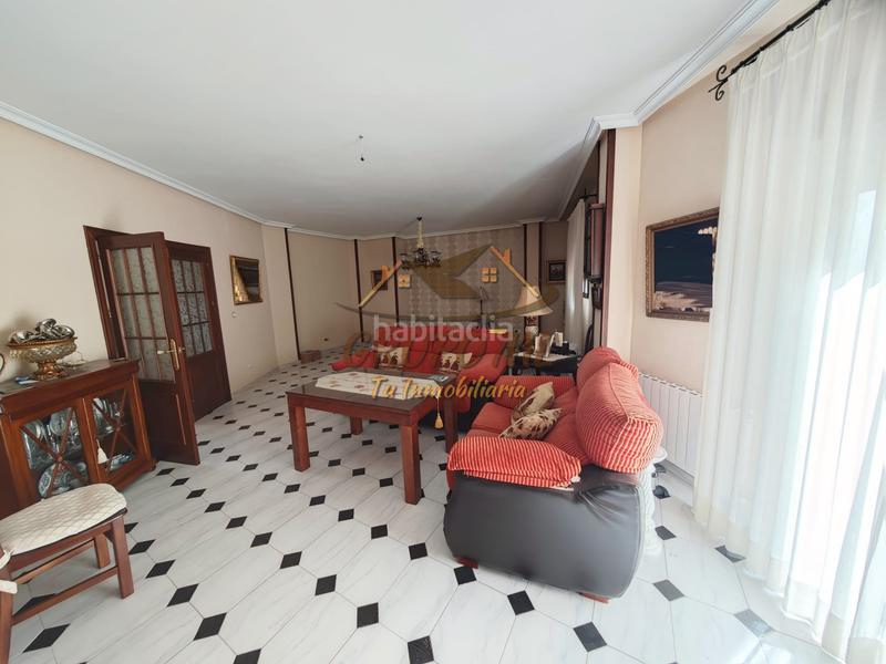 Foto 1ec0aebe-3c70-4c11-b621-5e70937a1b31. Piso en Úbeda