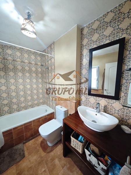 Foto 4fbf0963-0880-4f24-aa19-7a700e533f2f. Casa con riscaldamento in Baeza