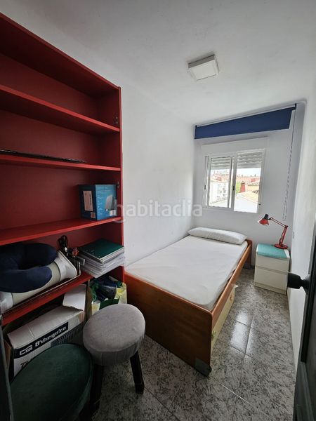 Foto ed08a8c0-4adb-41a7-a07c-1cb33fd84d10. Pis a Peñamefecit - Avda Barcelona Jaén