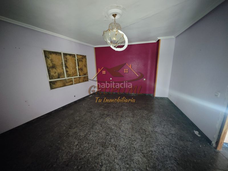 Foto b337a549-c73c-463a-8408-1dc8ddb38fa9. Pis a Bailén