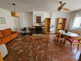 Casa a Avda de Madrid - Pº de la Estación