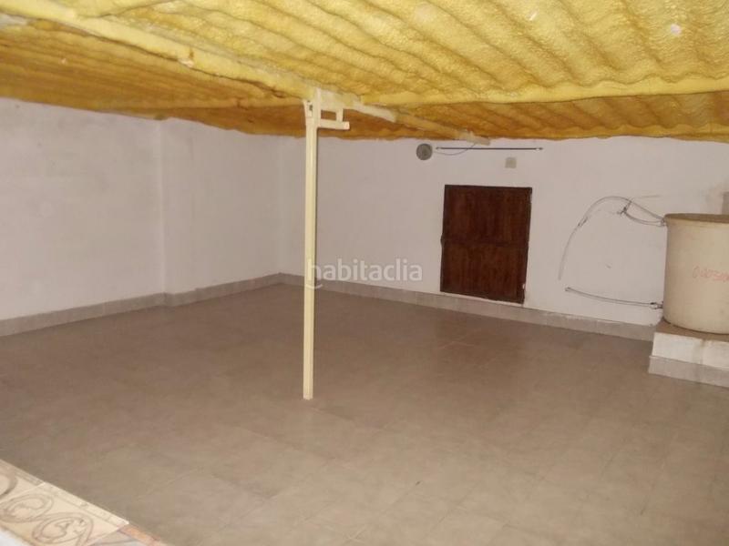 Foto 9543cbc3-028e-4de9-b581-895fa4a950ce. Casa amb aparcament a Ibros