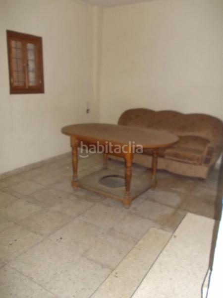 Foto b44e1067-c2b4-43d9-8800-a5d233c8241c. Casa amb aparcament a Ibros