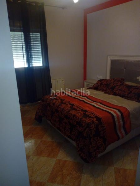 Foto 0c8f0a19-8928-469c-aabe-1b95e4d4c0b0. Casa a Ctra. Circunvalación - La Magdalena Jaén