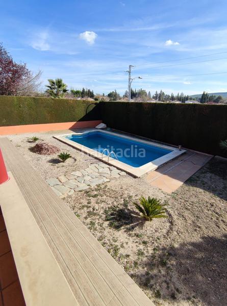 Foto 945bd2fc-a883-4317-8e00-6c03f6837fb3. Chalet en Baeza