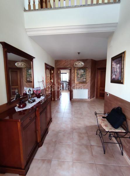 Foto f4aa6ff2-6538-42a5-b2d8-6164062c75f9. Chalet en Baeza