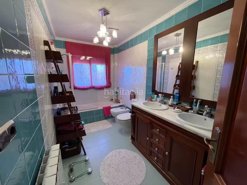 Foto 50c9f64e-2c7d-4475-806b-cd0bd6b7f939. Chalet en Baeza