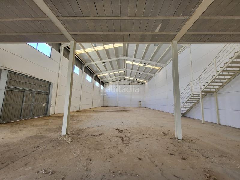Foto 1d302672-080e-4d05-b4d3-c5832a560ff7. Industrial building in Renfe - Bulevar 1ª y 2ª Fase Jaén