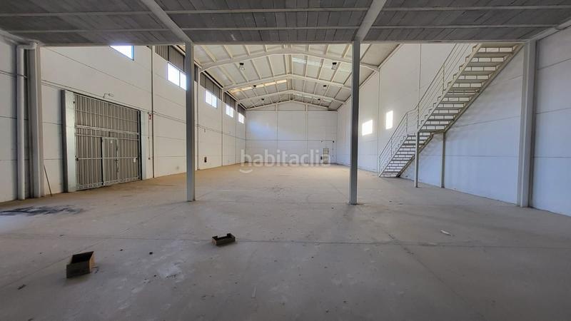 Foto 78454839-bd28-4c8e-884b-af4421a075d0. Bâtiment à usage industriel dans Renfe - Bulevar 1ª y 2ª Fase Jaén