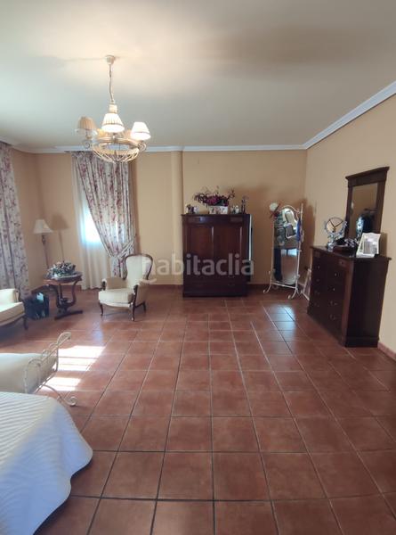 Foto feac3a4b-76ff-460f-94ae-5da51fc89f0a. Chalet en n/a en Torreperogil