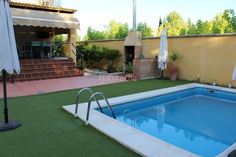 Foto 74867c9e-0aec-4534-a8aa-ef8468cb2bc0. Chalet en Úbeda