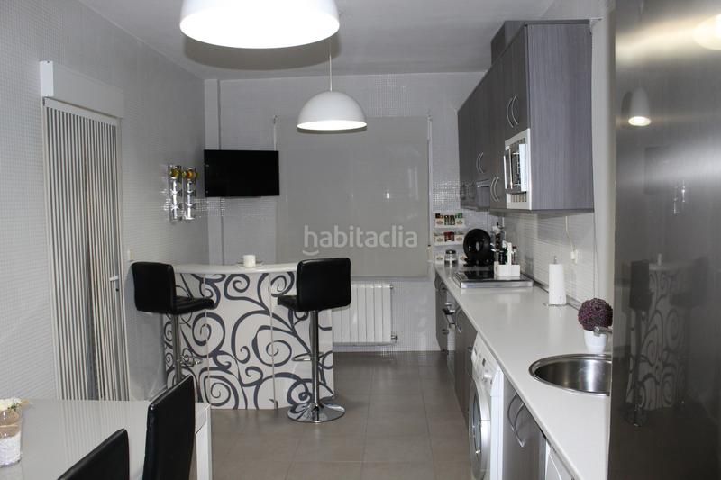 Foto ba53fa0b-da30-4c6f-82fe-10d8dee5be50. Chalet en Úbeda