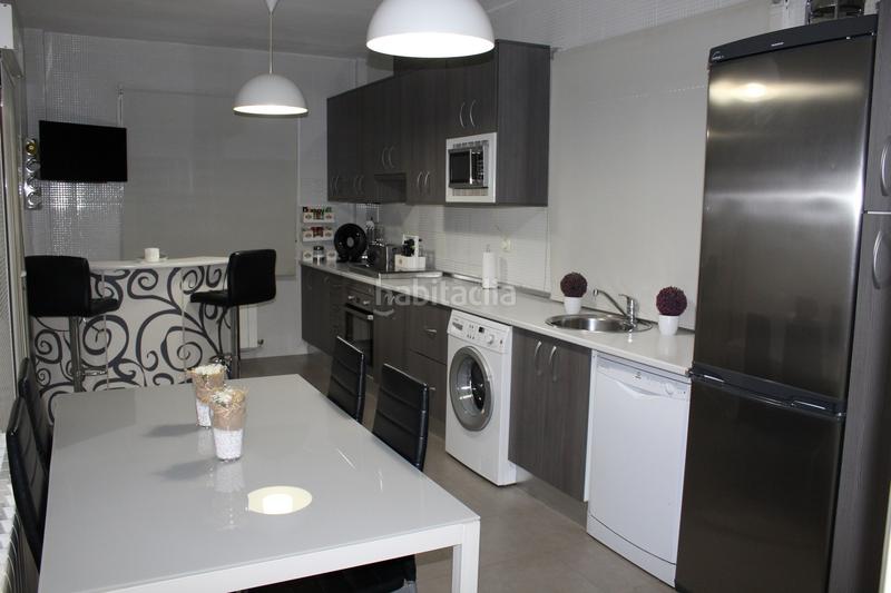 Foto e3b76f45-ea08-4ee1-b5d0-e3f11f6fb593. Chalet en Úbeda