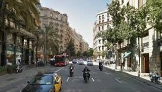 Attique à Dreta de l´Eixample. Ático 50m2  20 m2 de terraza