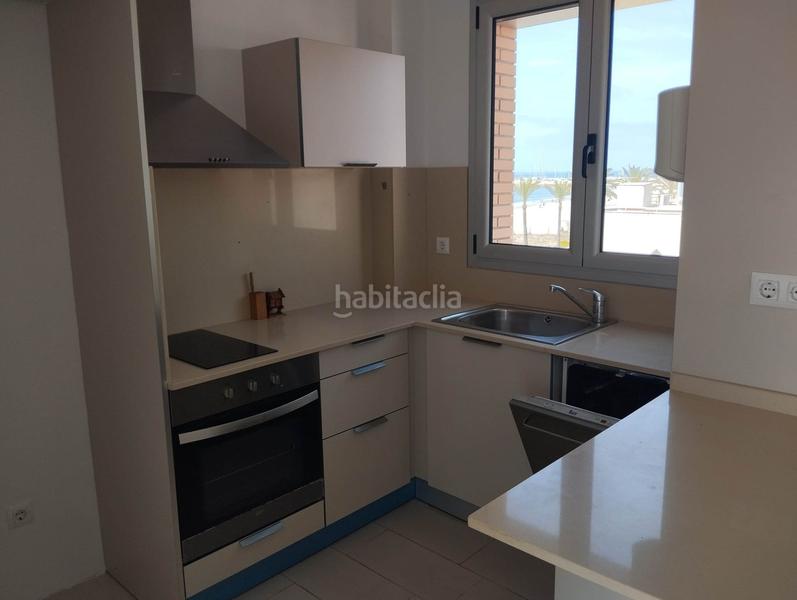 Foto 2b0a8b6c-abb0-4fb3-99fa-d290b4157706. Piso seminuevo en 1 línea de mar! vistas todo mar en Calafell