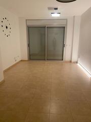 Lloguer Pis a Les Salines-Pla de Sant Pere. 1 línea de mar. gran terraza con vistas al mar.