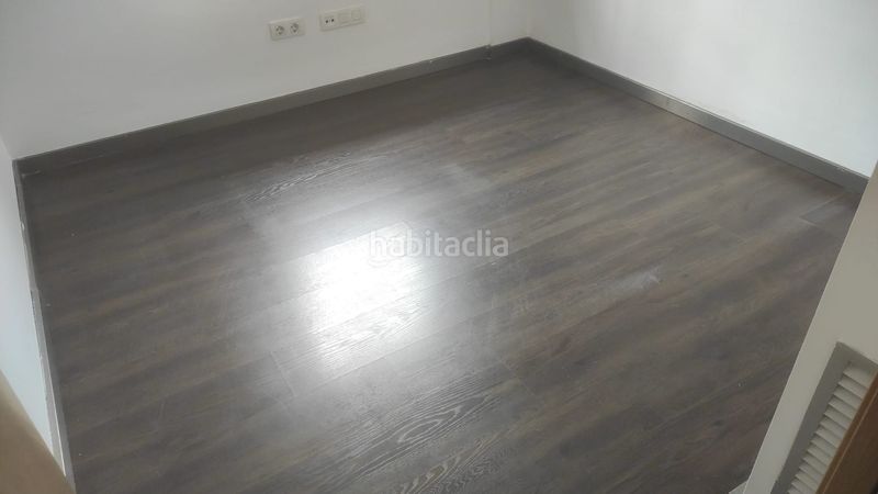 Foto f2ddf4a8-9402-41ab-abbd-f954592d3122. Pis amb piscina a Bardaji-El Molí de Baix Cubelles