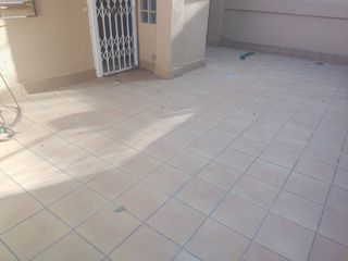 Casa adossada a Vallcarca - Penitents. Casa de 2 plantas con posibilidad de hacer una 3� planta
