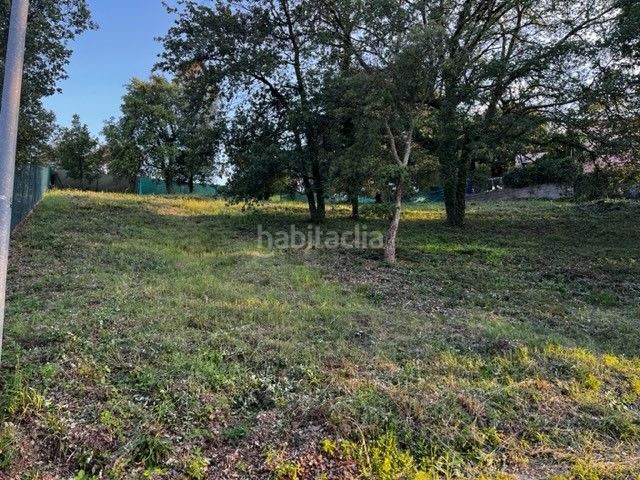 Foto 4fc21859-bec9-46d0-9863-af9e9982f7f7. Terreny residencial a carrer de vallespir 86 a Bescanó