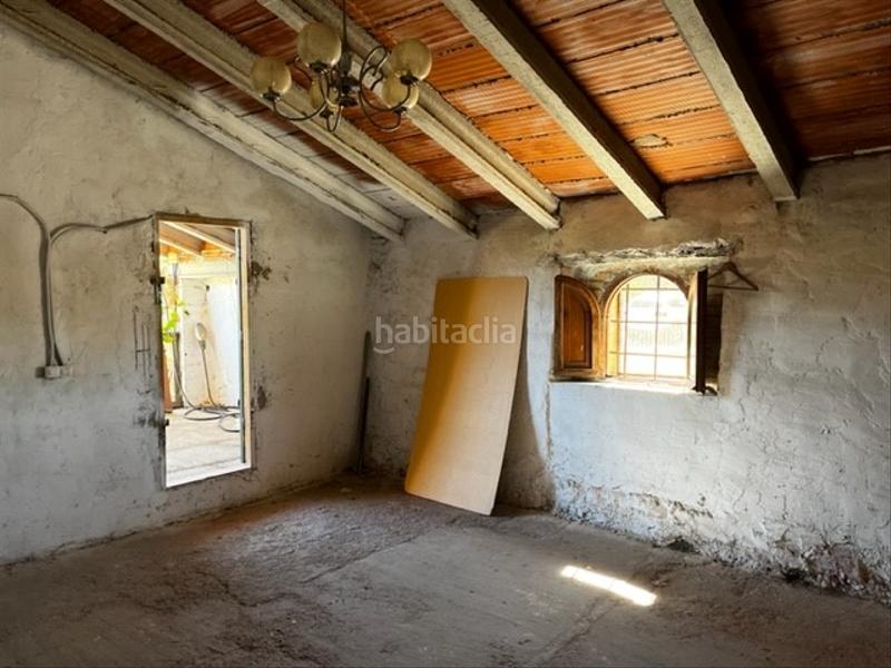 Foto a39db3b9-3587-49a0-95f3-1b155eb113f8. Masía  catalana en venta. en Bescanó