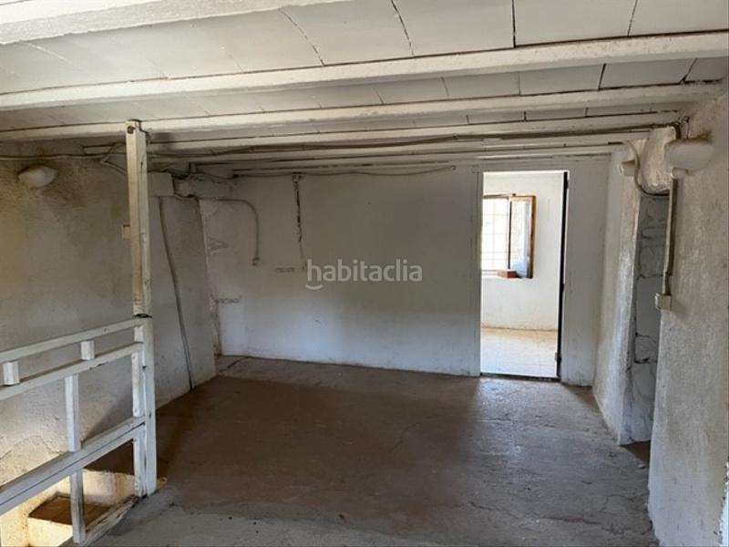 Foto d31c1e48-2233-4466-814c-c1e2eb87bd6a. Masía  catalana en venta. en Bescanó