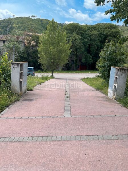 Foto 580bf045-5ab9-469f-b203-04f2f98c8627. Terreny residencial a carrer de la salut 10 a Boadella i les Escaules