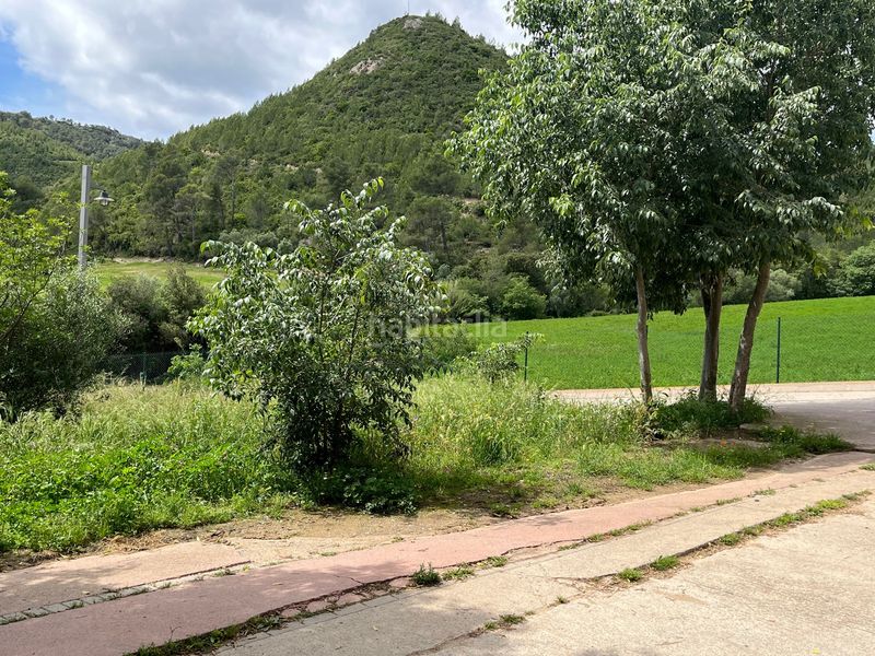 Foto d135e34b-d98f-4892-84b7-f47dd43f93e5. Terreny residencial a carrer de la salut 10 a Boadella i les Escaules