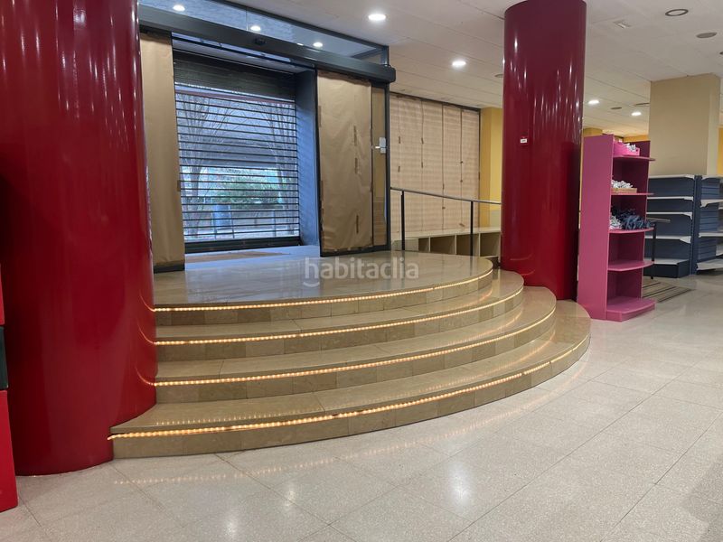 Foto 703e4431-d3cc-4e87-b19e-57154837083d. Local comercial a calle ferran soldevila 4 a Eixample Nord Girona