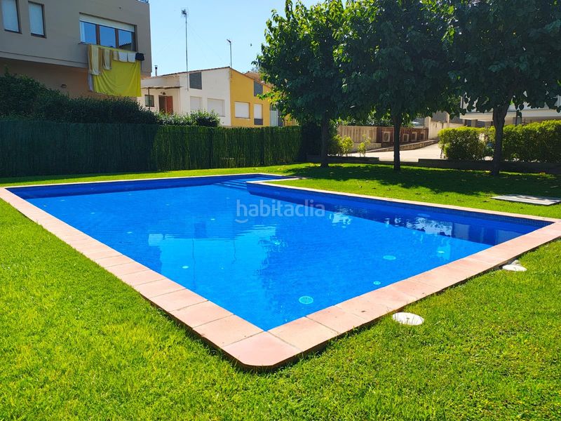 Foto b398d50a-98cf-4b60-8c7e-075c29279f0a. Pis amb calefacció aparcament piscina a Bescanó