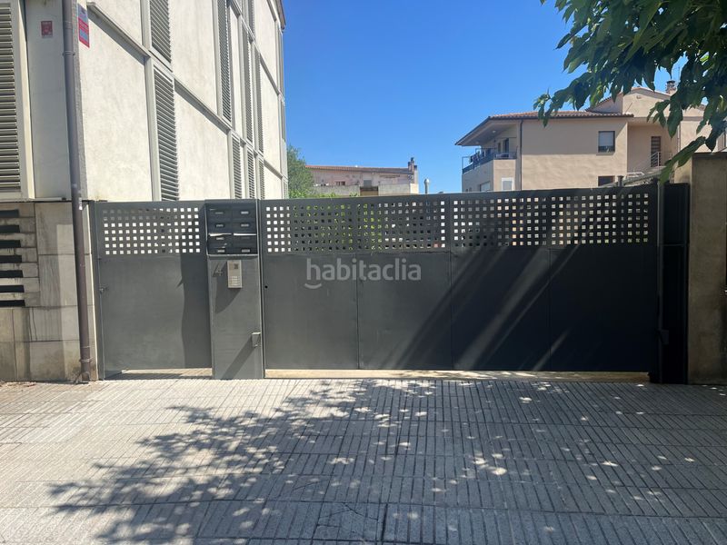 Foto bd44c741-f887-4905-b2a5-1269e645d492. Pis amb calefacció aparcament piscina a Bescanó