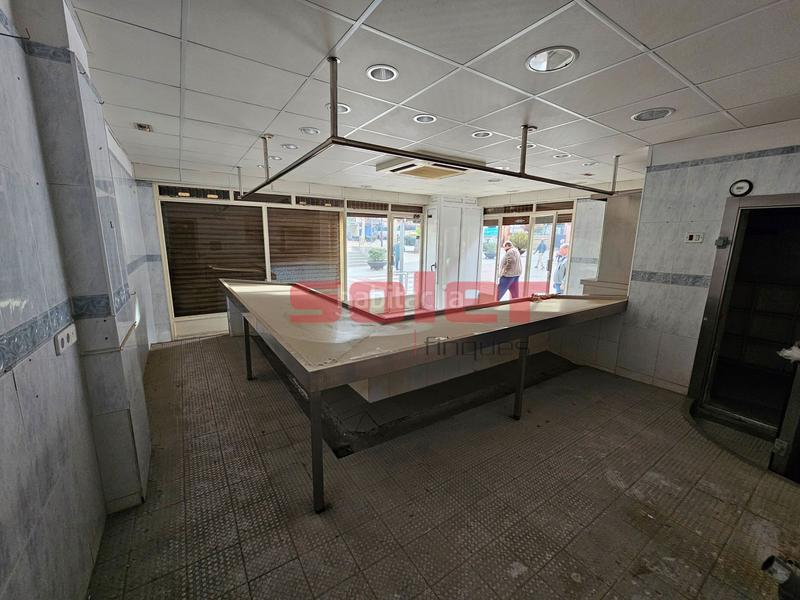 Foto 8bec48f0-789a-4fad-a405-7bd71734cafa. Local commercial dans El Coll Sant Cugat del Vallès