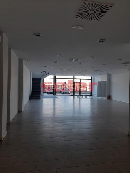 Foto baca18d7-adc3-4f74-a506-b82d3e83141b. Lloguer local comercial a Roquetes-Can Magí Sant Cugat del Vallès