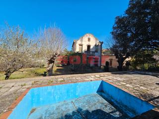 Casa a La Floresta. Magnfica vivienda colonial de 289m2, en parcela preciosa de 1.4