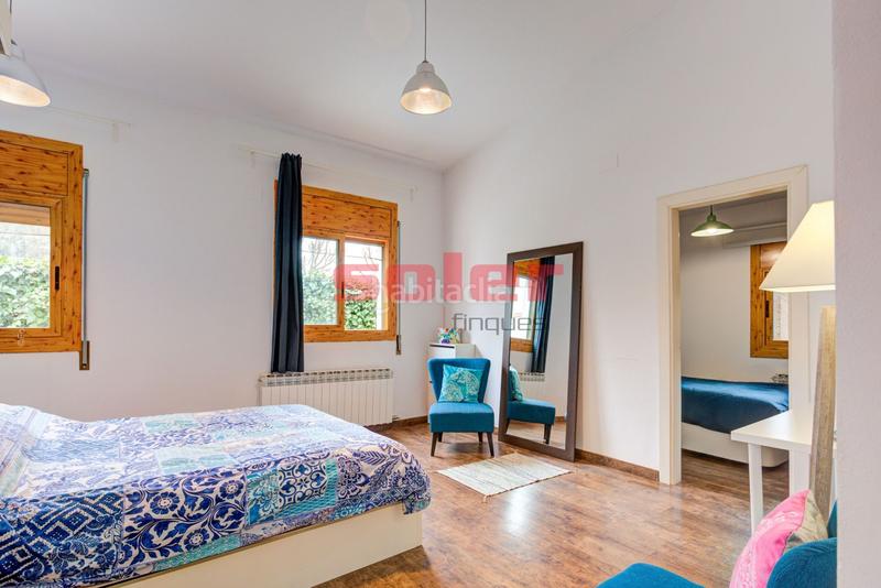 Foto 8cbd3929-9d3b-4d74-ab51-e046c83bc380. Casa con riscaldamento in Mira-sol Sant Cugat del Vallès