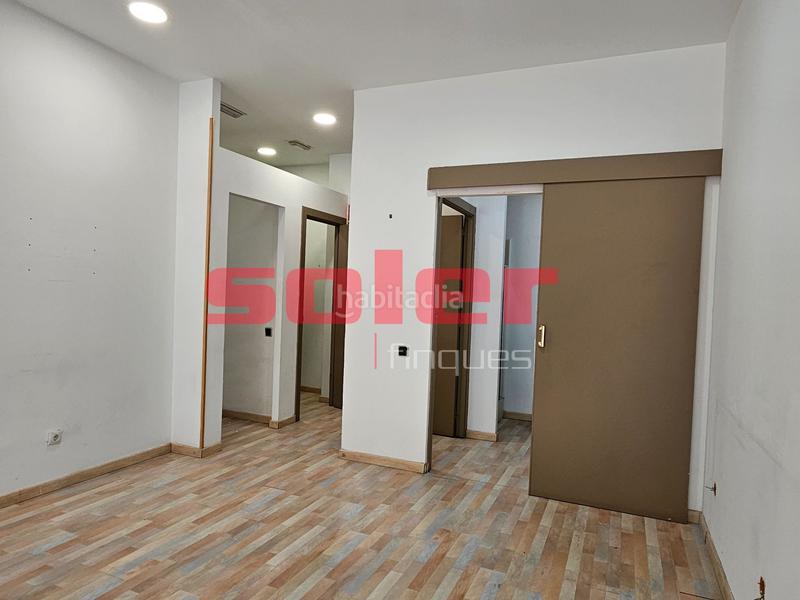 Foto af10093c-60f2-4652-9fc5-e258f22b495c. Alquiler local comercial local con excelente ubicación en Sant Cugat del Vallès