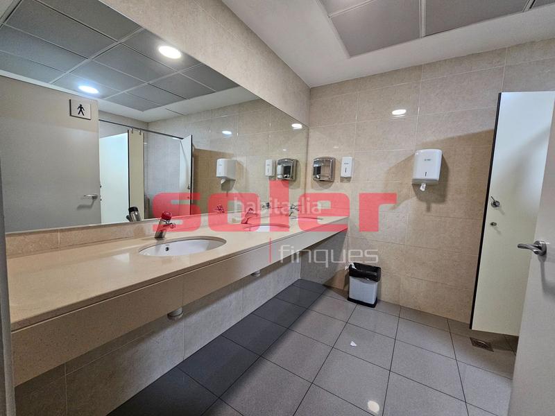 Foto 5d7f2432-7255-401f-8876-0ed8aac4c405. Miete büro in Roquetes-Can Magí Sant Cugat del Vallès