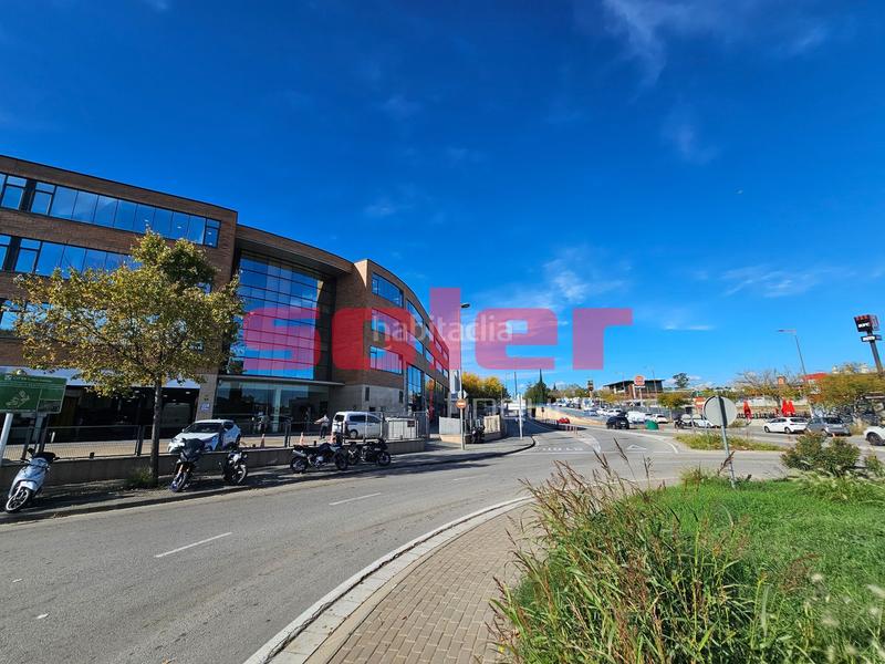 Foto bdd617ff-7158-46bc-b4f0-68fbe71a20d3. Miete büro in Roquetes-Can Magí Sant Cugat del Vallès